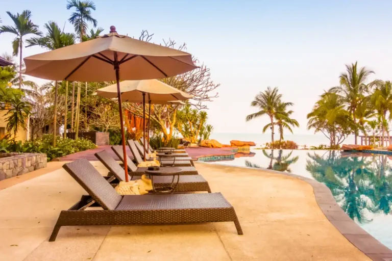 como escolher a pousada ideal para viagens em familia area externa com piscina